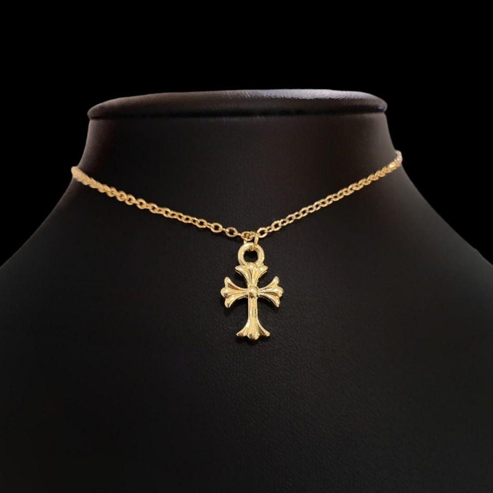 Gold Maltese Cross Choker